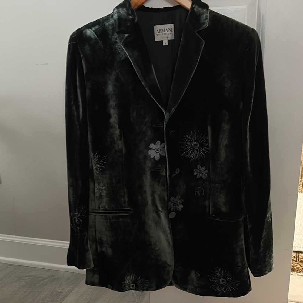 Giorgio Armani Women's Black Velvet Jacket
